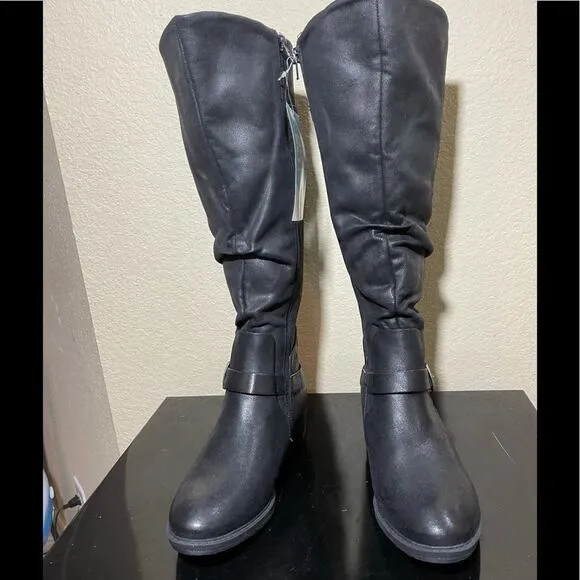 Baretraps Wide Calf Boots Size 5.5 NEW