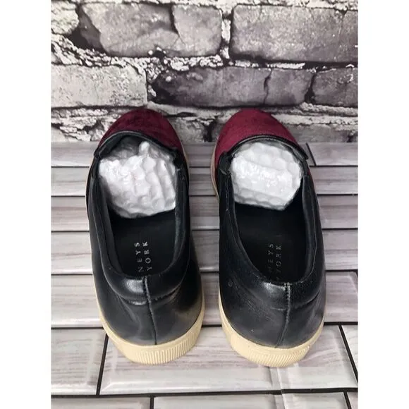 Barney’s New York Red Velvet Suede Slip On Casual Sneakers Shoes Women 36EU/6M U