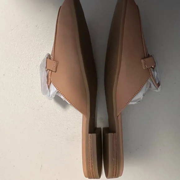 BCBGENERATION Zorie Tailored Slip On Loafers Mules Tan Size 6