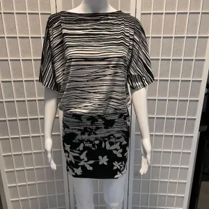 BCBGMAXAZRIA XXS Black White Abstract Floral Mini Dress Blouson Bodycon Party