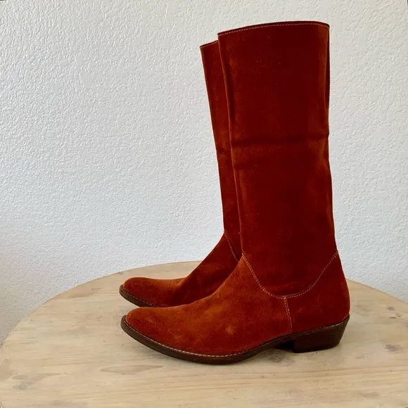 BECCA MOON Designer Suede Boots, Sz 8 Narrow Calf