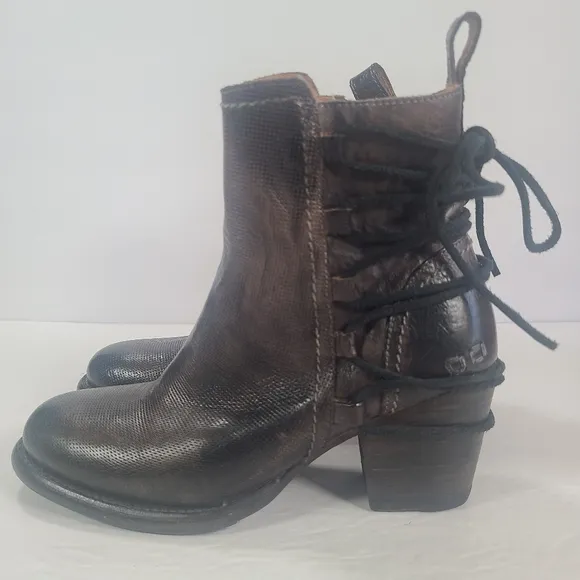 Bed Stu Blaire Graphite Leather Vibram Sole Boots Women Size 7