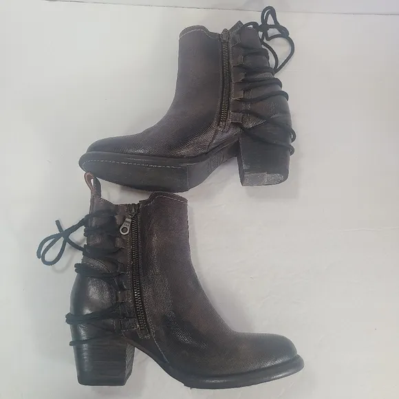 Bed Stu Blaire Graphite Leather Vibram Sole Boots Women Size 7