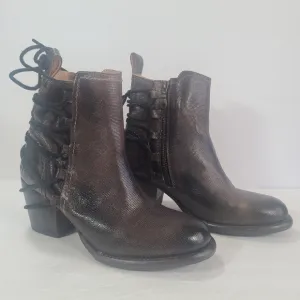 Bed Stu Blaire Graphite Leather Vibram Sole Boots Women Size 7