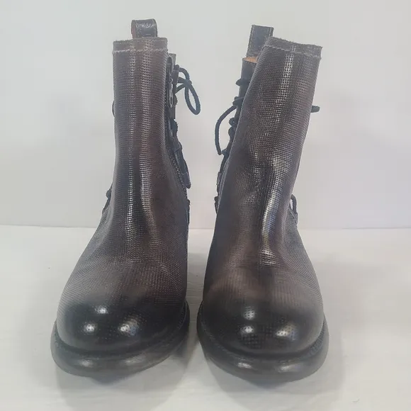 Bed Stu Blaire Graphite Leather Vibram Sole Boots Women Size 7