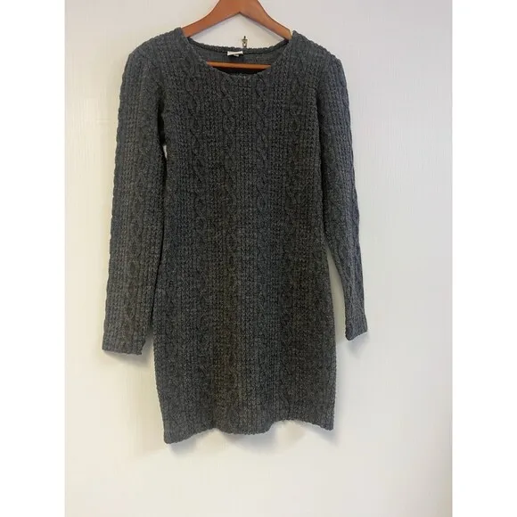 Benetton long sweater dress Womens M Gray Knit wool blend Crew Neck Cozy Prep