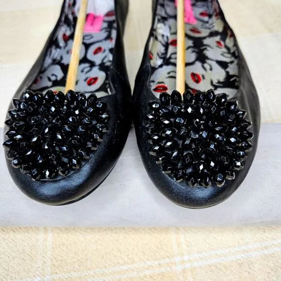 Betsey Johnson Sauceeyy Black Leather Beaded Flower Toe Soft &amp; Flexible Flats