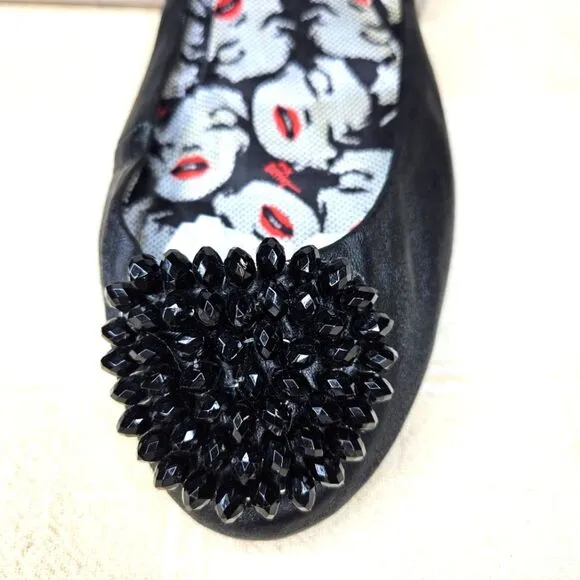 Betsey Johnson Sauceeyy Black Leather Beaded Flower Toe Soft &amp; Flexible Flats