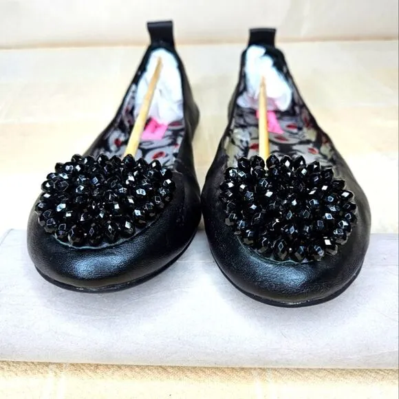 Betsey Johnson Sauceeyy Black Leather Beaded Flower Toe Soft &amp; Flexible Flats