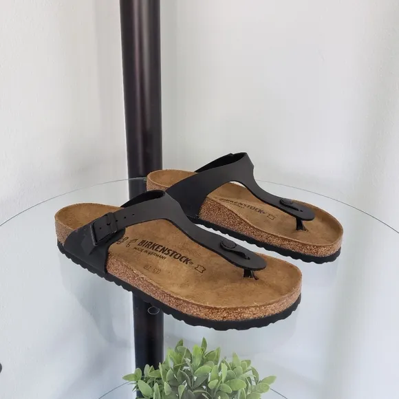 Birkenstock Black Gizeh Thong  Sandals Birko-flor Womens 9-9.5 Eu Size 40 Regula