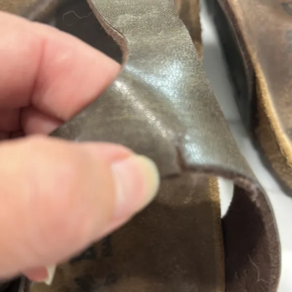 Birkenstock Gizah Women’s Sandals. Size 39