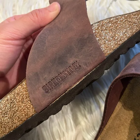 Birkenstock Gizeh big buckle sandals