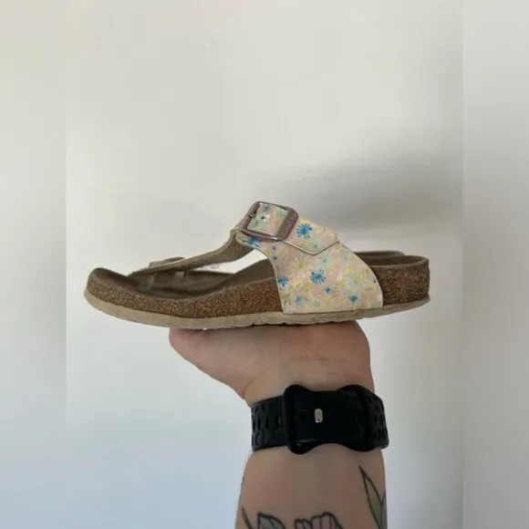 Birkenstock Gizeh BS Meadow Flowers Khaki Thong Sandals Size 33