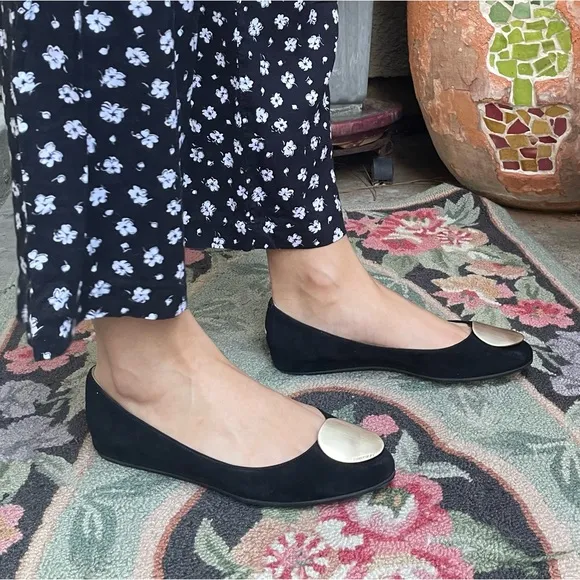 Black/gold Jimmy Choo suede leather flats