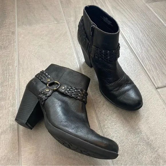 B.O.C. Black Lacey Stacked HeeL Ankle Boots Size 8