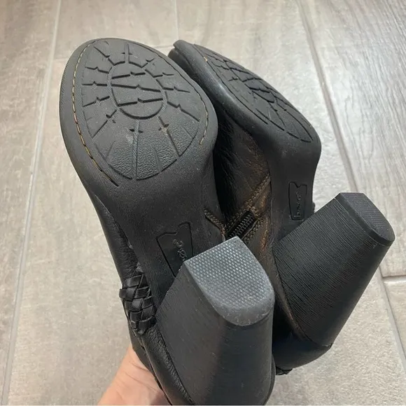 B.O.C. Black Lacey Stacked HeeL Ankle Boots Size 8