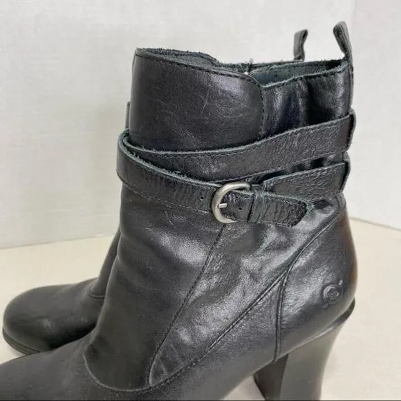 BORN . Black Leather Ankle Boots/Stacked Heel - Size 8.5 - Next to New