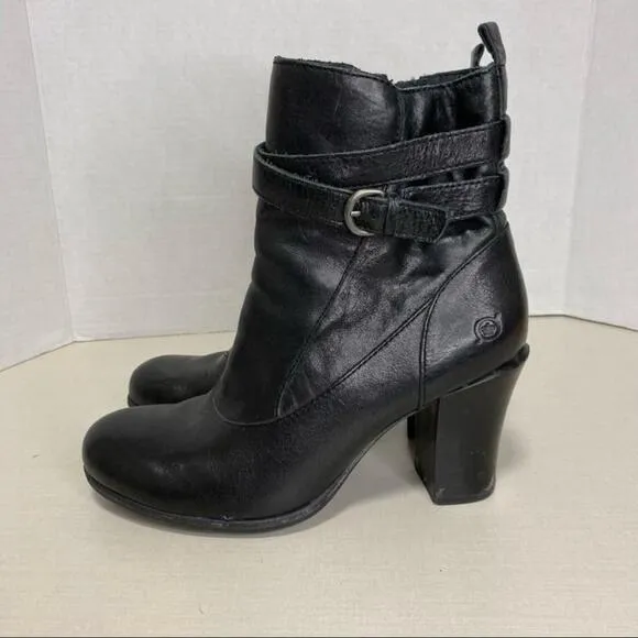 BORN . Black Leather Ankle Boots/Stacked Heel - Size 8.5 - Next to New