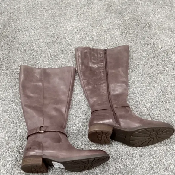 Born Brown Saddler wide calf over the knee Riding Boots Size 8 NWT