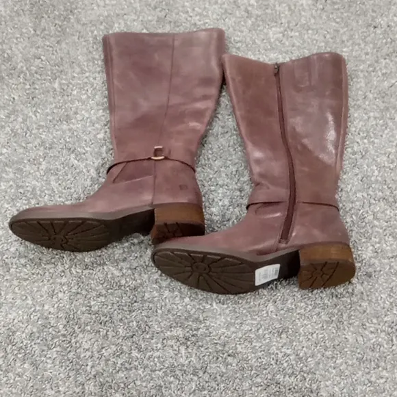Born Brown Saddler wide calf over the knee Riding Boots Size 8 NWT