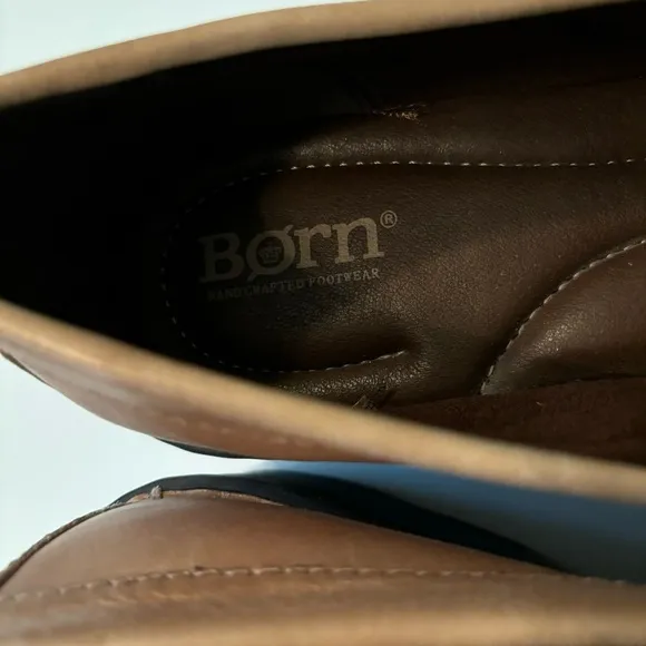 Born Carrera Leather Lug Sole Platform Penny Loafers size 9