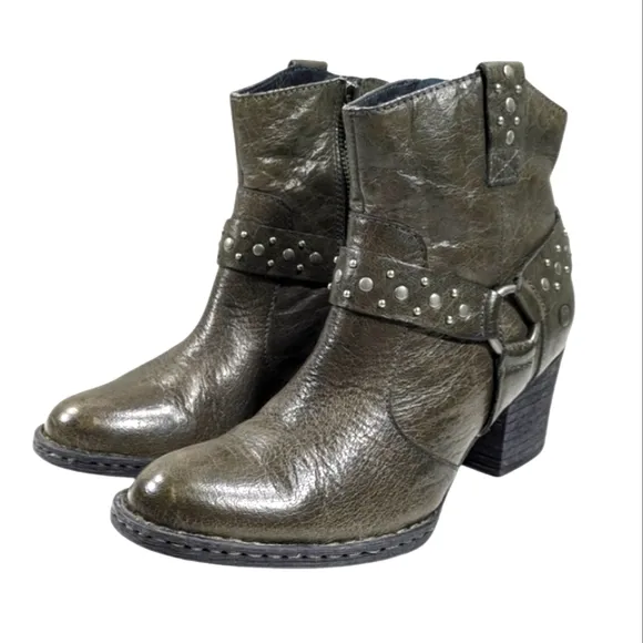 Born Slater Western Studded Harness Boots GUC $169 Size 6.5 M/W   S3139