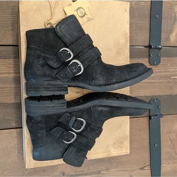 Born Pirlo Distressed Ankle Boots New in Box 5.5