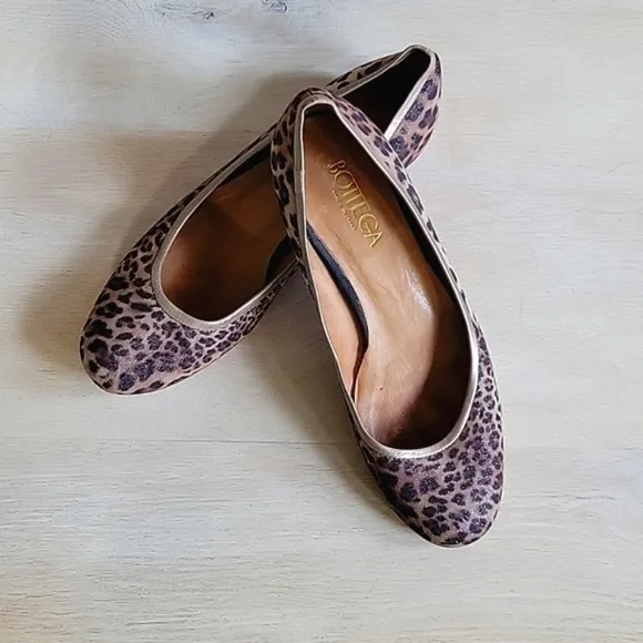 BOTTEGA by Bottega Veneta Leopard Print Glitter Ballet Flats