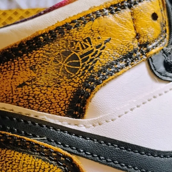 Boy Jordans/Size13c