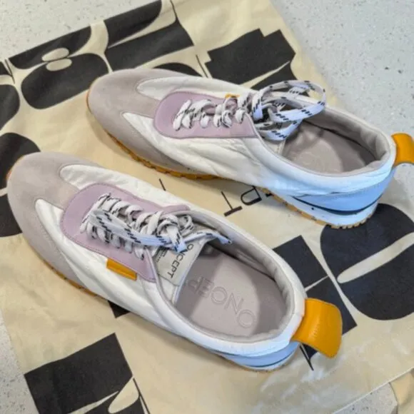 Brand New Oncept Tokyo White Cloud Sneakers w/ Tote Bag