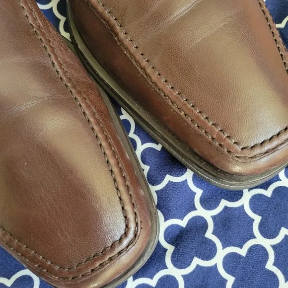 Bruno Magli Raging Handcrafted Loafers 9M Chocolate Brown