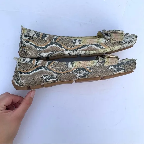Bruno Magli Snakeskin Flats Loafers w/ Buckle Made in Italy Size 37 Old Money