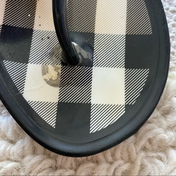 BURBERRY black / nova check jelly thong sandals 37