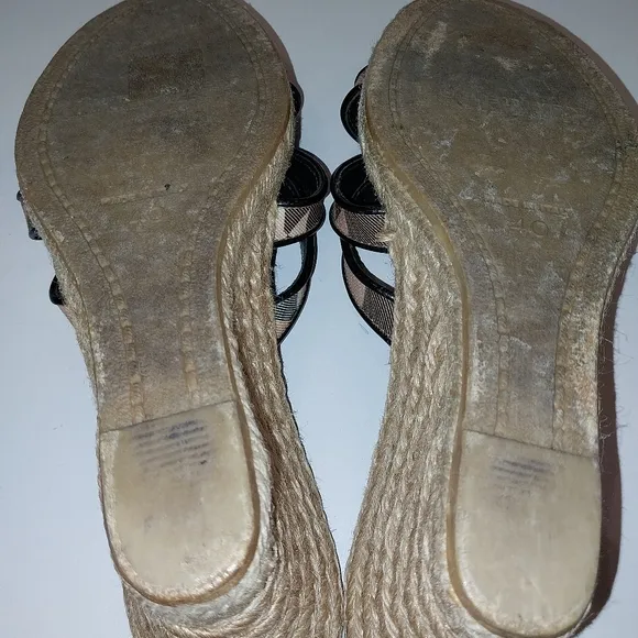 Burberry Checked Wedges. Size 40 US 10