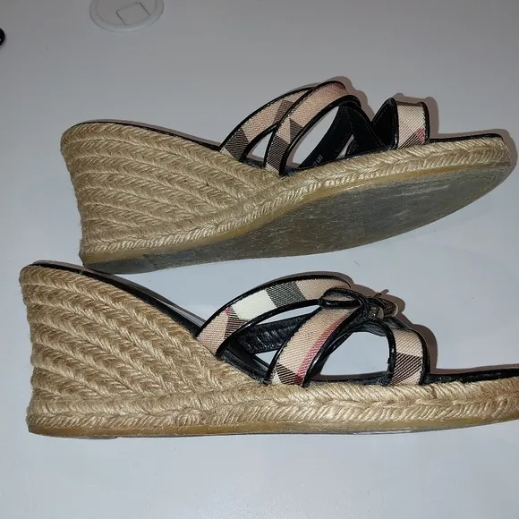 Burberry Checked Wedges. Size 40 US 10