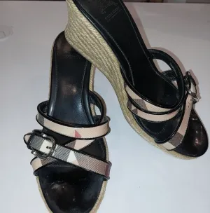 Burberry Checked Wedges. Size 40 US 10