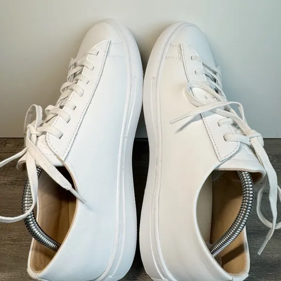 BYLT Everyday 2 Leather Sneakers Mens size 11 IMMACULATE