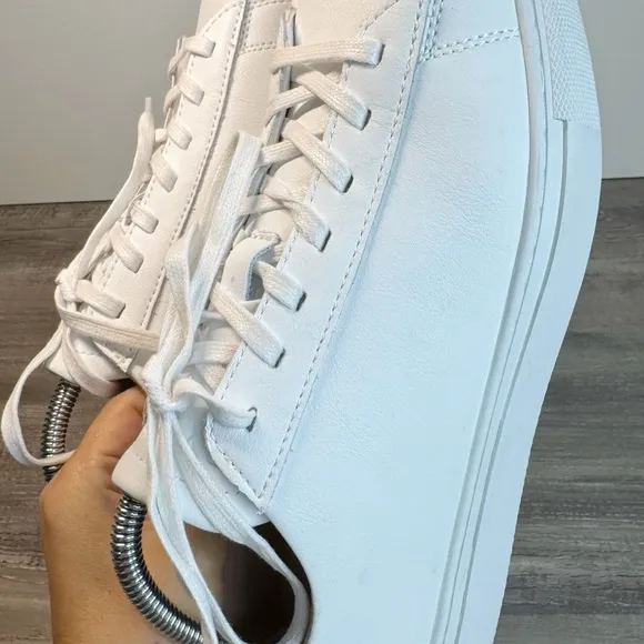 BYLT Everyday 2 Leather Sneakers Mens size 11 IMMACULATE