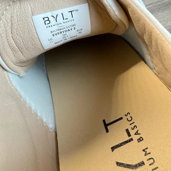 BYLT Everyday 2 Leather Sneakers Mens size 11 IMMACULATE