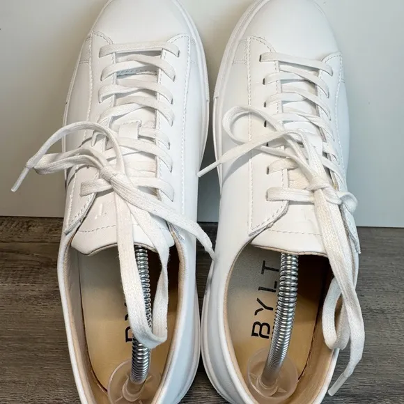 BYLT Everyday 2 Leather Sneakers Mens size 11 IMMACULATE