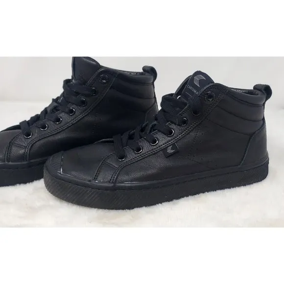 Cariuma OCA High‎ Top Shoes Women's 8 Triple Black Leather Lace Up Sneakers