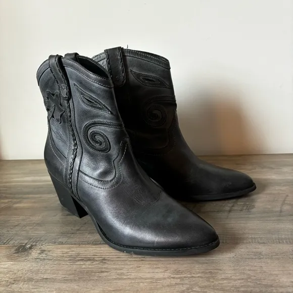 Carlos Santana Austin Western Cowboy Cowgirl Boot leather ankle boot