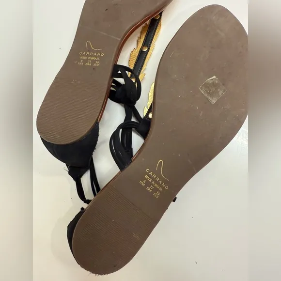 Carrano MADE IN BRAZIL Black Flat Leather Thong Sandals, Feather Design, Size 8