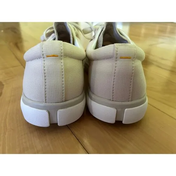 Casual Hush Puppies Bounce Plus Ivory Sneakers Shoe Size Men's 1l, MINT