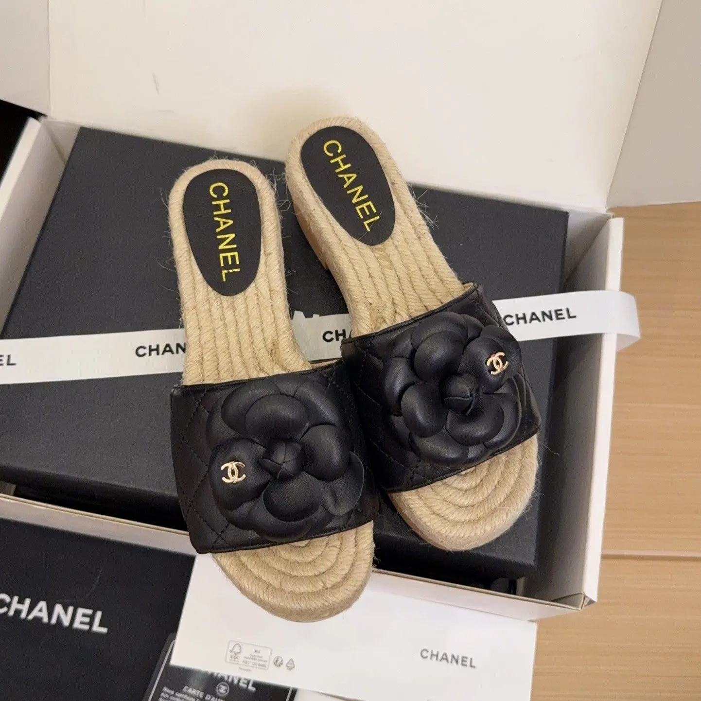 CC 25 Camellia 40 Mule Black Leather and Espadrilles Mix Wood Sole 277720