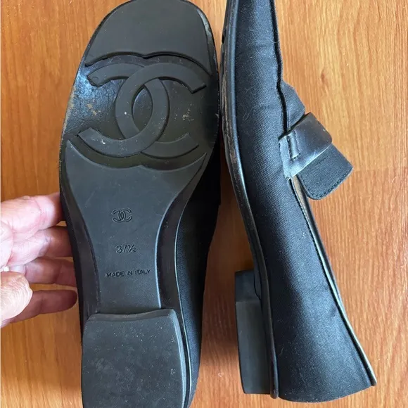 CHANEL Black Loafers Linen/Leather Accent EUC Size 37 1/2