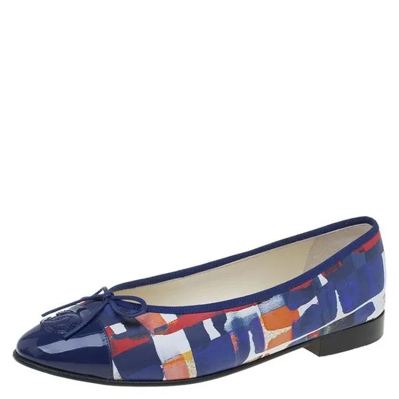 CHANEL Multicolor Abstract Printed Patent Leather CC Cap Toe Ballerina Flats