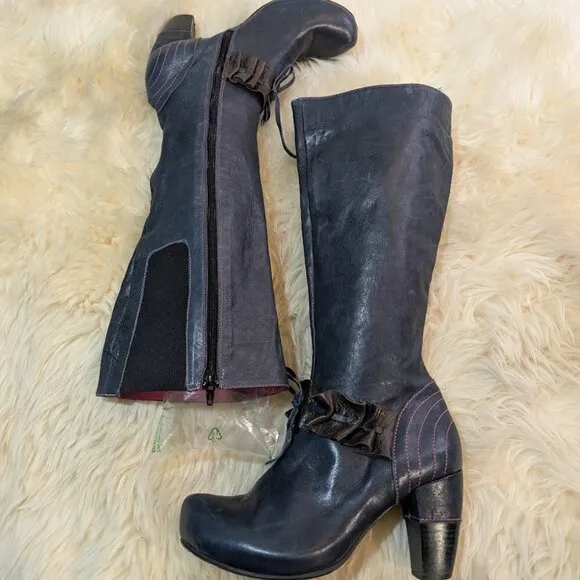 Chanii B Knee High Blue Leather Ruffle Heeled Zip Up Boots Size 41