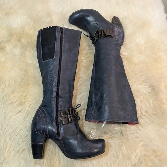 Chanii B Knee High Blue Leather Ruffle Heeled Zip Up Boots Size 41