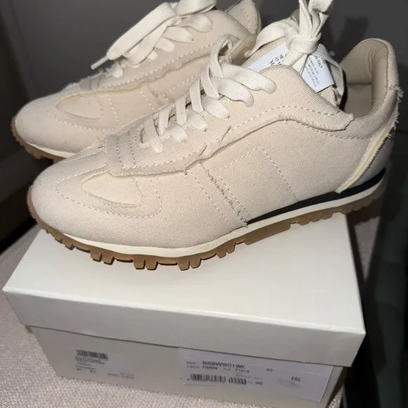 Chic Cream and Tan Sneakers